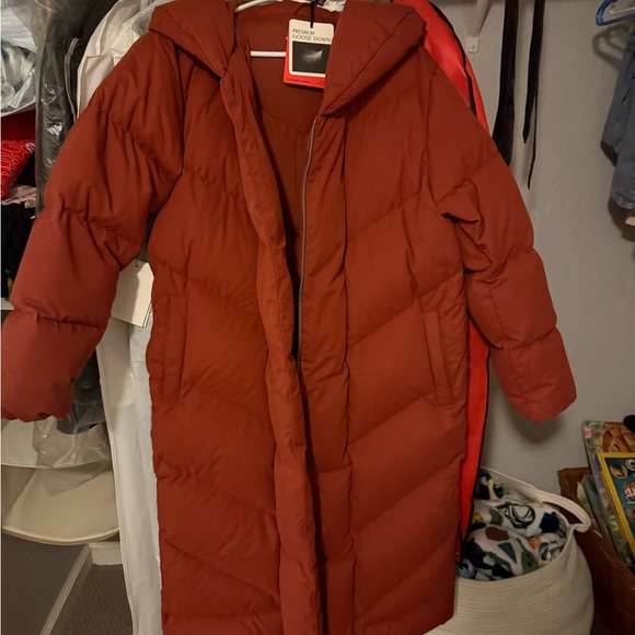 NWT Aritzia Wilfred long puffer coat M - Picture 3 of 12